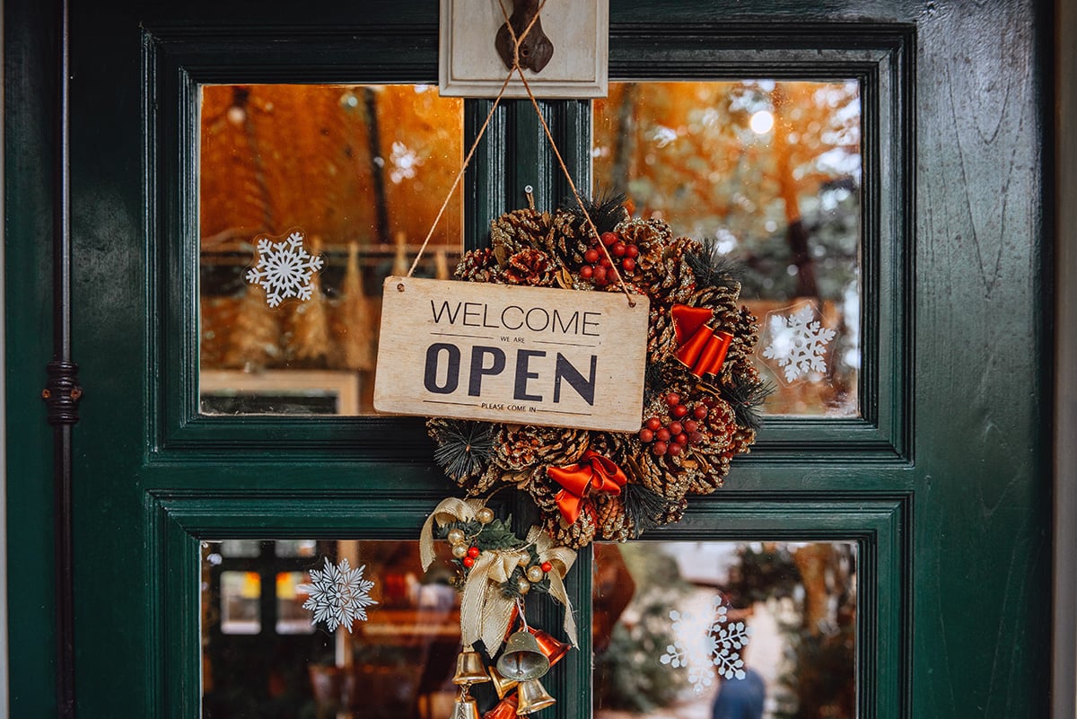 holiday-open-sign